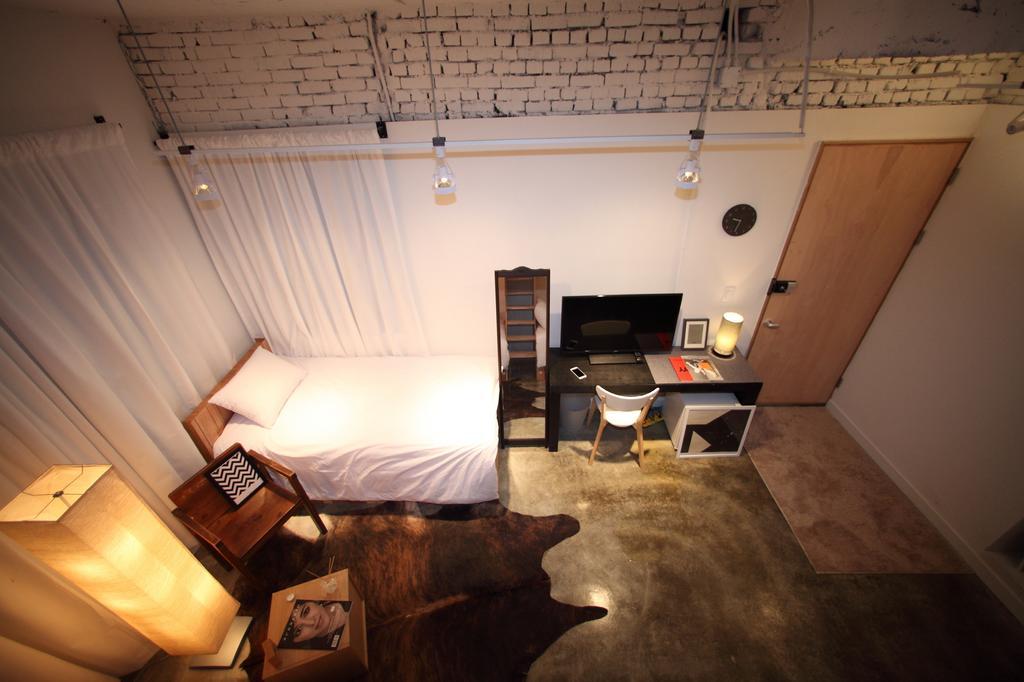 House 740 Hostel Seoul Room photo